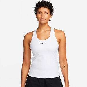 Nike Swoosh Women's Medium-Support Padded Sports Bra Tank